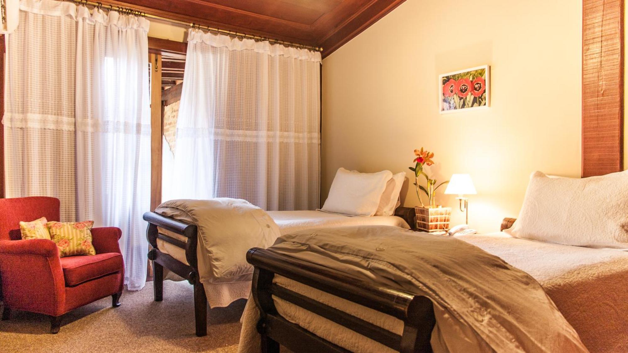 Pousada Parador Santarem Itaipava Quarto foto